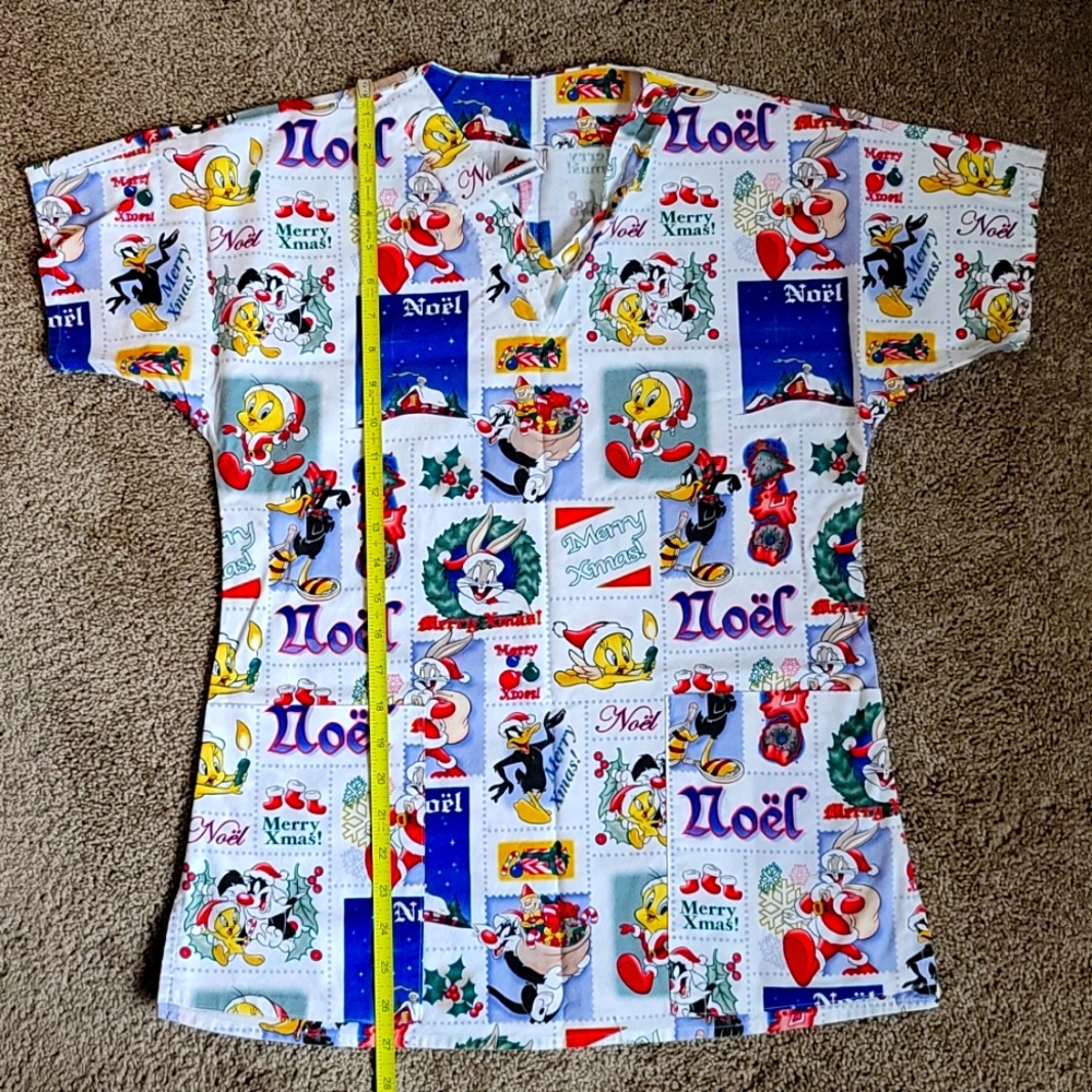 Looney Tunes Christmas Unisex Scrub Top